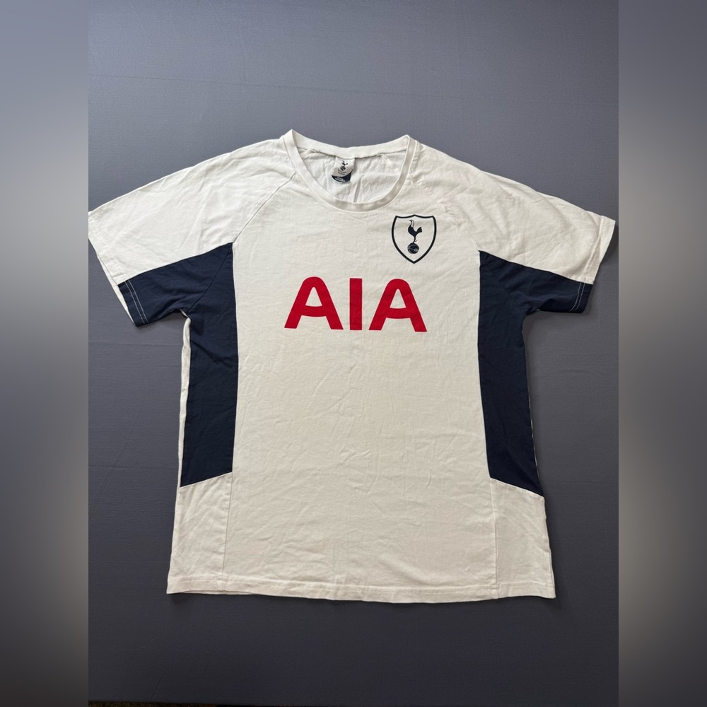 tottenham hotspur official mechandise  training top sz M white &navy blue #991